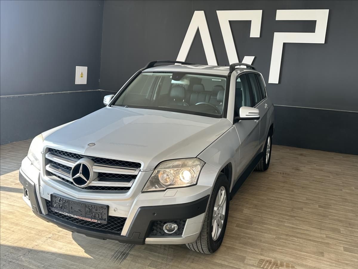 Mercedes-Benz GLK, 300i*4-Matic*AT*Výhřev*Kůže* - fotka 2
