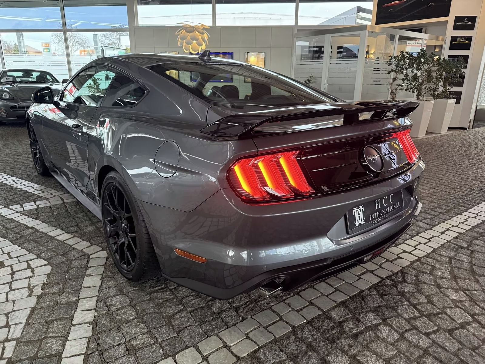 Ford Mustang, 2,3 EcoBoost - fotka 6