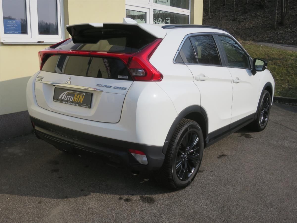Mitsubishi Eclipse Cross, 2,2  DI-D Activa+ 4x4 - fotka 3