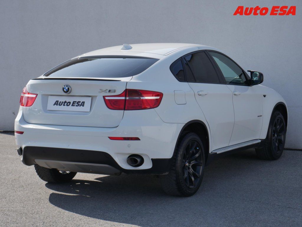 BMW X6, 3.0 D xDrive30d,AT - fotka 4
