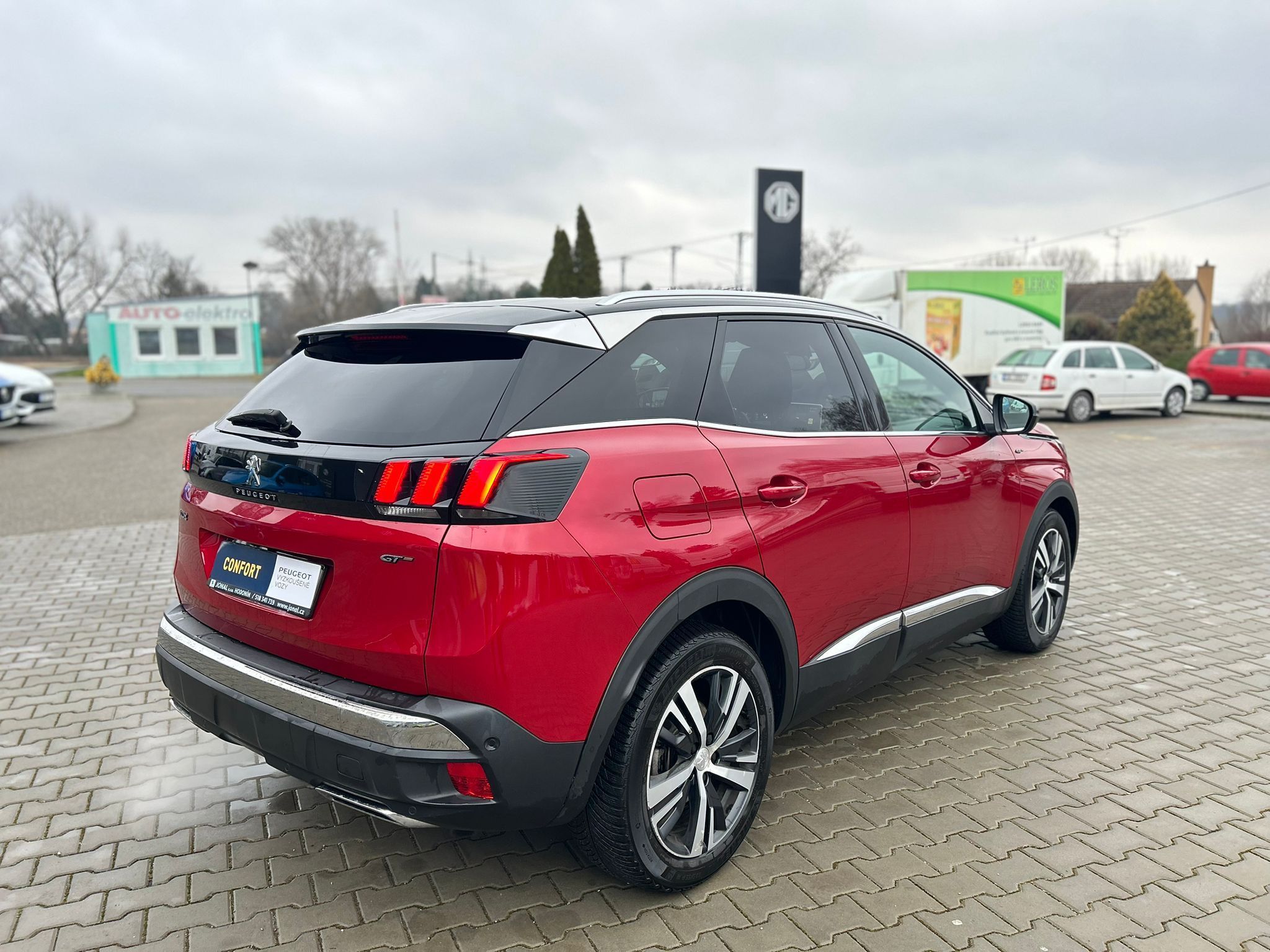 Peugeot 3008, GT 2.0BHDi 180 EAT8*DPH - fotka 4