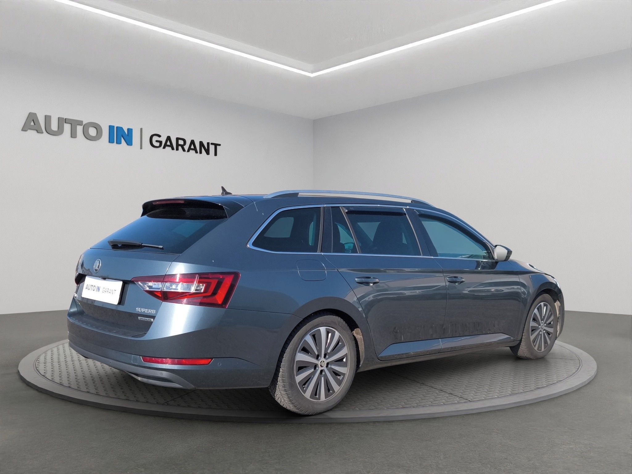Škoda Superb, Style GreenLine 1.6 TDi 88kW, - fotka 5
