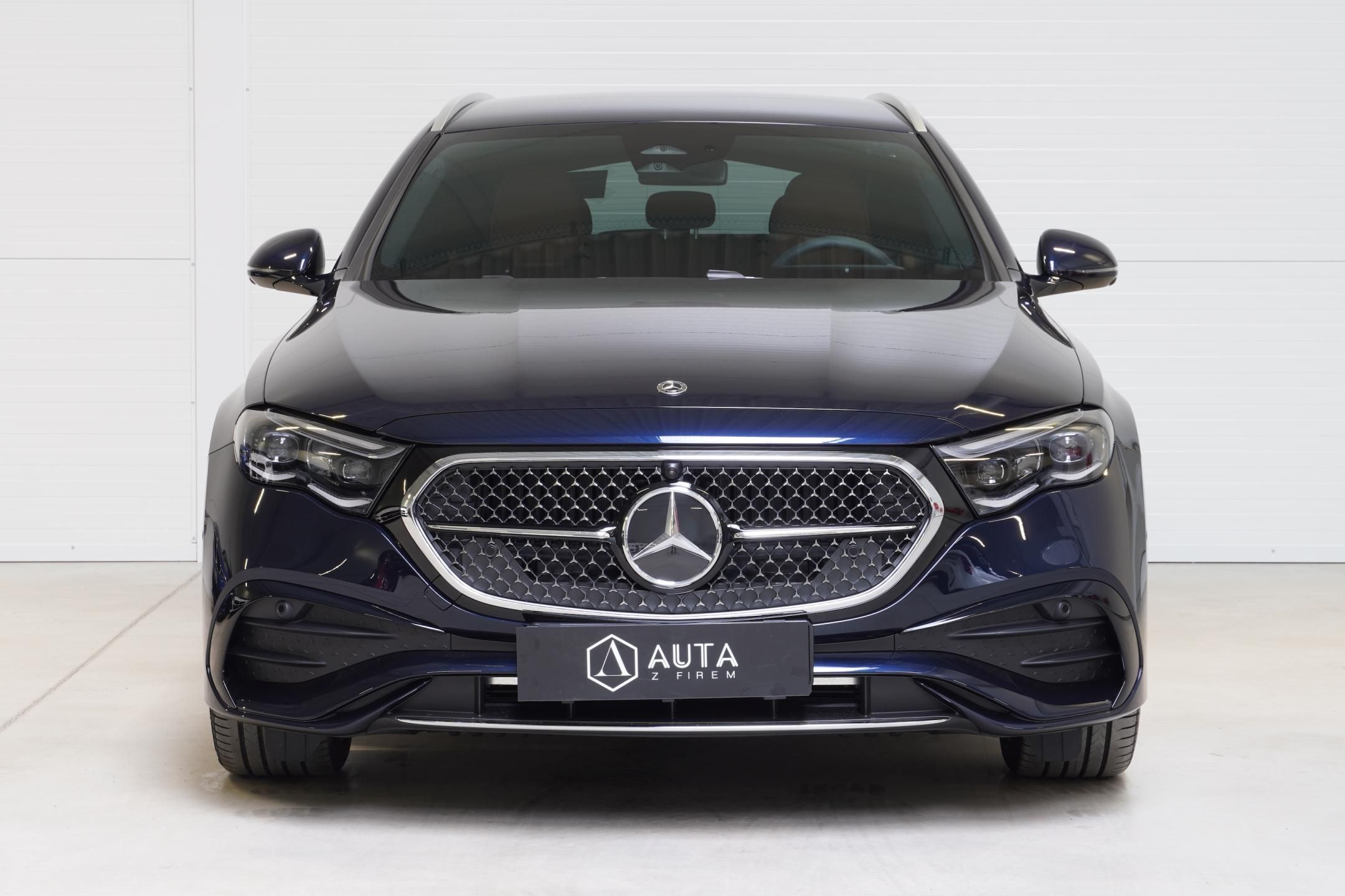Mercedes-Benz Třídy E, 220d4M,AMG,VZDUCH,VENTILACE,TZ - fotka 2