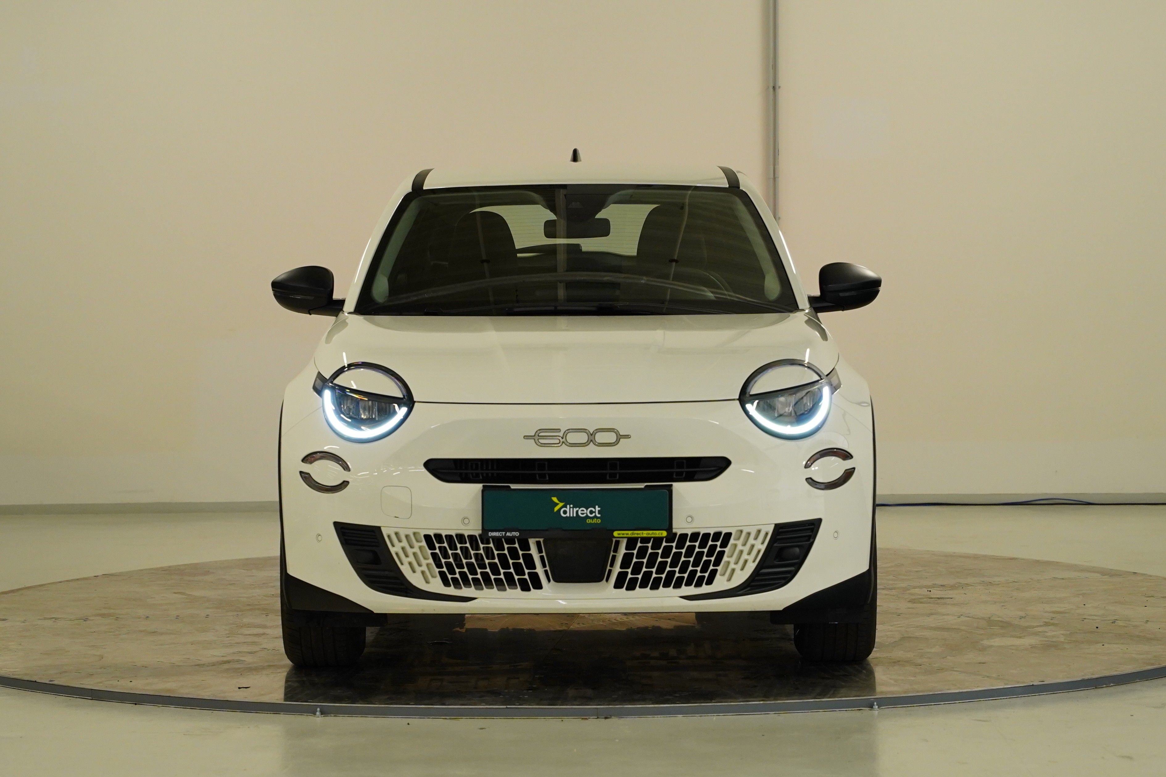 Fiat 600e, 1.2 Turbo 74 kW - fotka 4