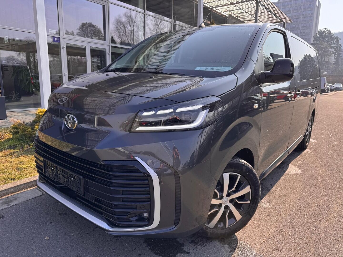 Toyota Proace, 2.0 Family 8S - fotka 4