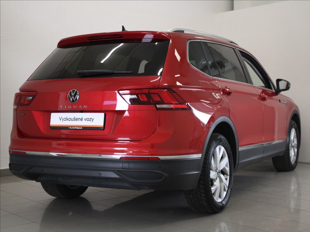 Volkswagen Tiguan Allspace, 1,5 TSi 110kW DSG Life 1.maj. - fotka 3