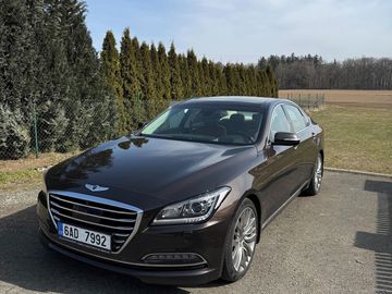 Hyundai Genesis, 3,8 V6 232kW