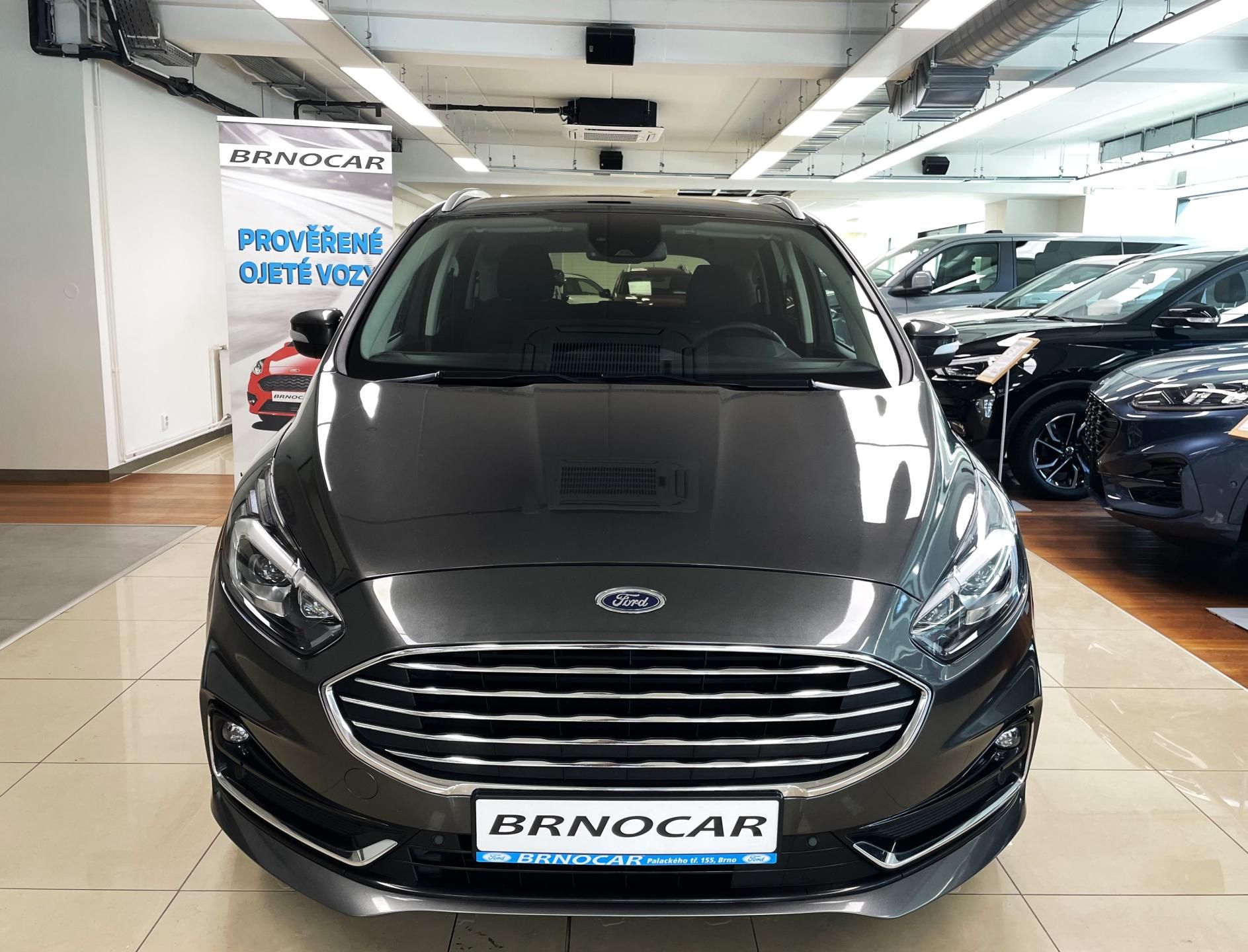 Ford S-MAX, Titanium 2,0Ecoblue 110kW - fotka 2