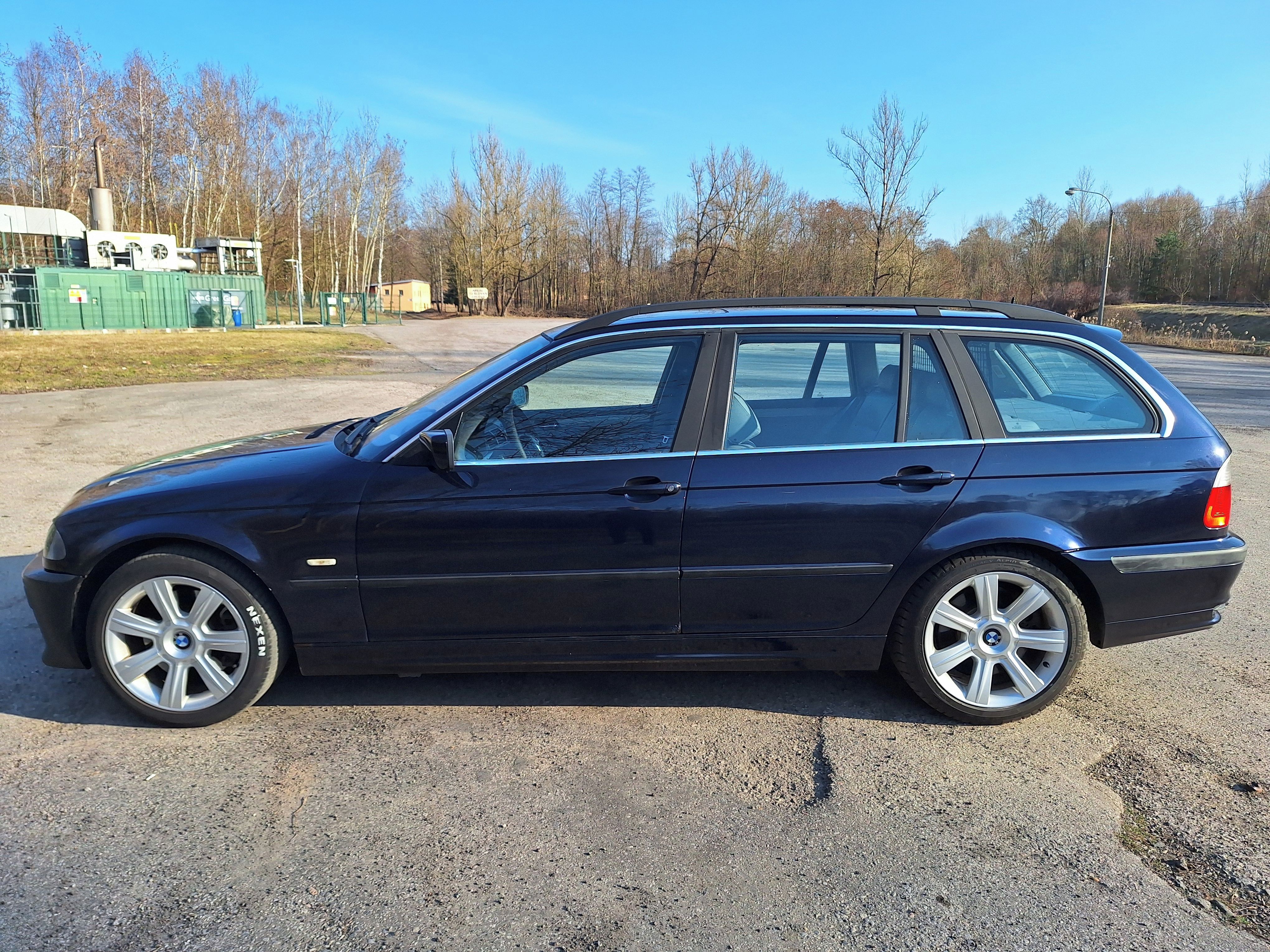 BMW Řada 3, BMW 330i PLNÁ VÝBAVA BUSINESS! - fotka 2