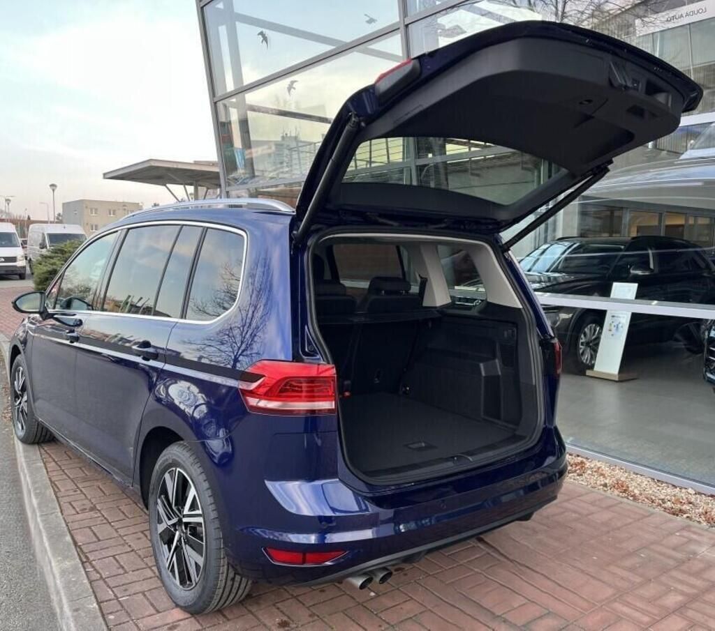 Volkswagen Touran, People EVO 2,0 TDI 110 kW - fotka 4