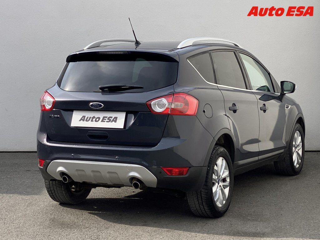 Ford Kuga, 2.0 TDCi 4X4,Titanium - fotka 4