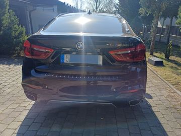 BMW X6 M50D