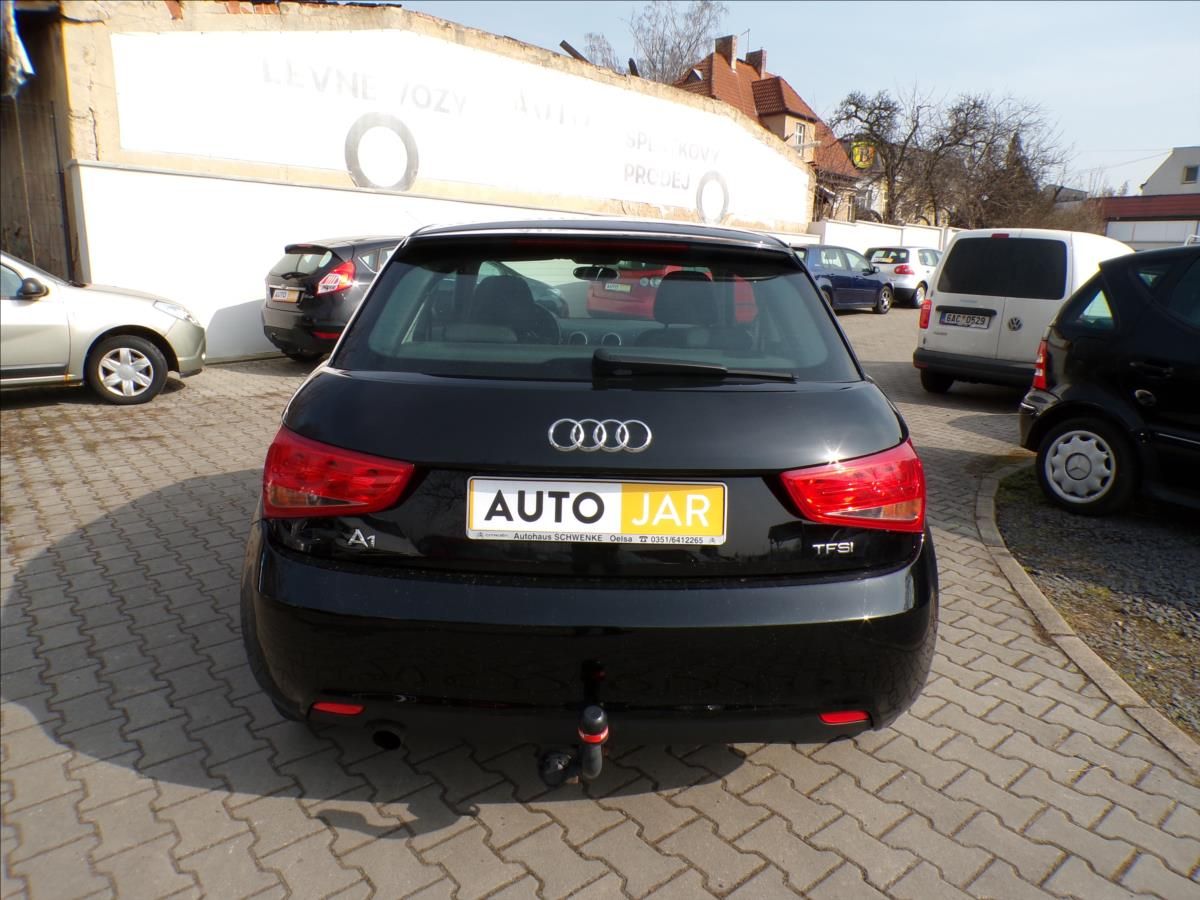 Audi A1, 1,2 TFSI  SRVISNÍ KNIHA - fotka 6