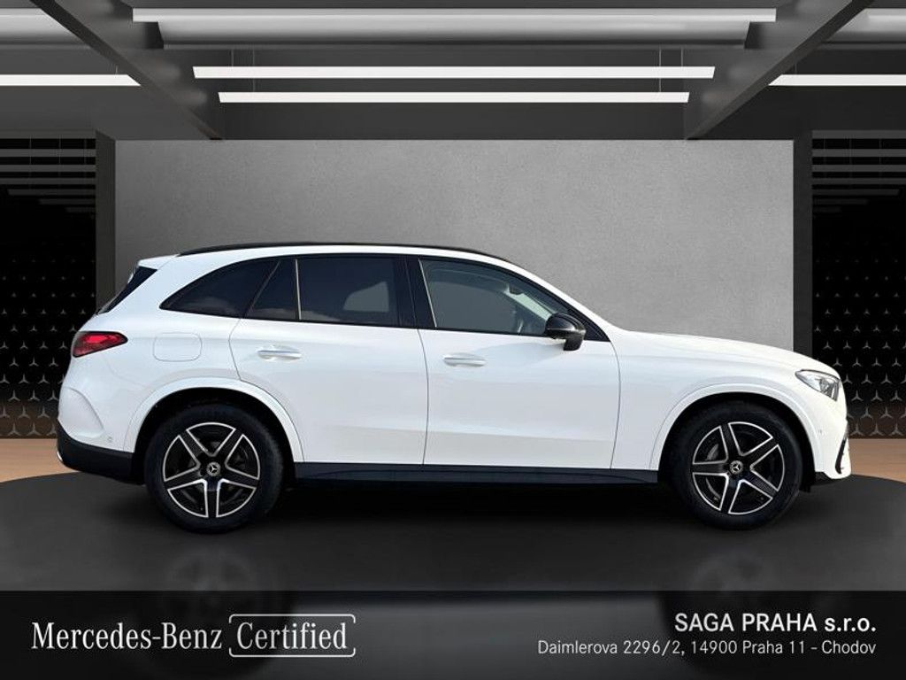 Mercedes-Benz GLC, GLC 300 d 4MATIC AMG Line Nigh - fotka 3