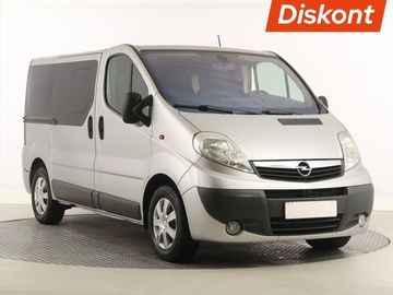 2.5 CDTI, Tour, Bus, 7Míst