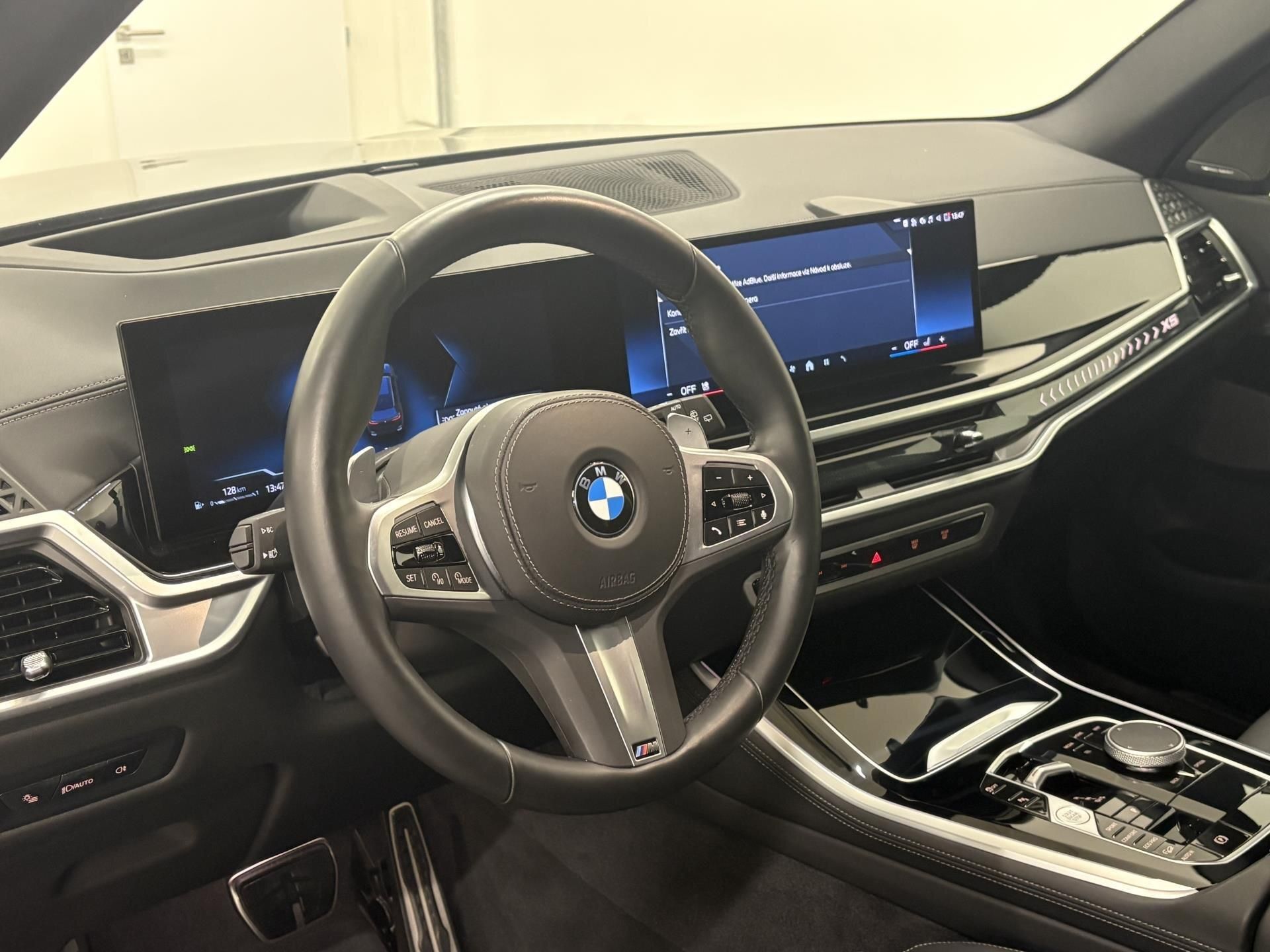 BMW X5, X5 xDrive 30d - fotka 6