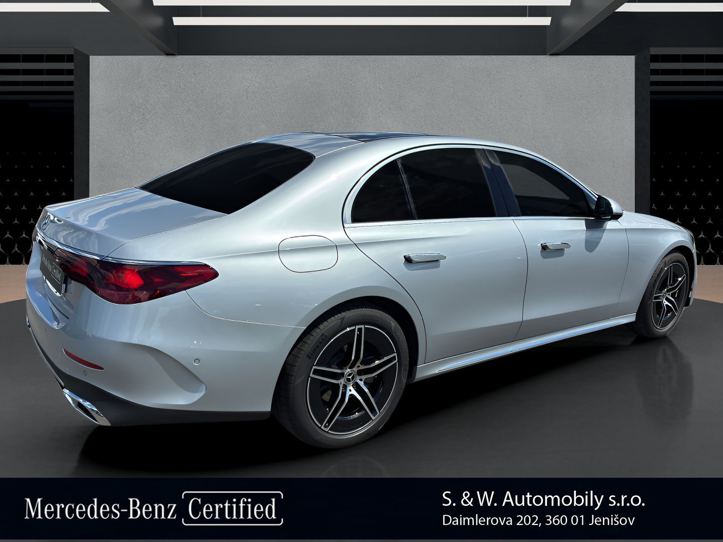 Mercedes-Benz Třídy E, E 220 d 4MATIC - fotka 5