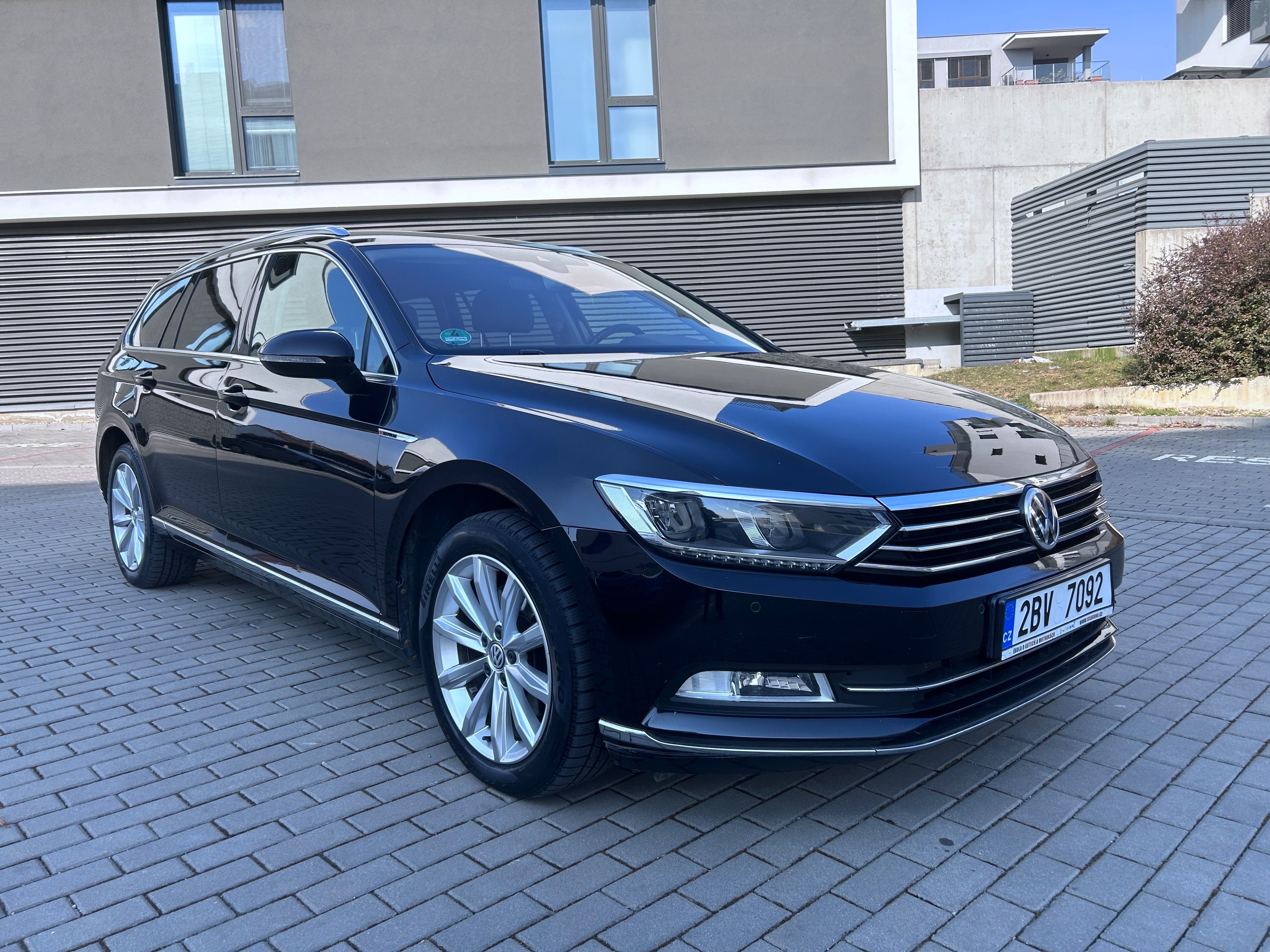 Volkswagen Passat, 2,0 TDI, 4Motion, 140kW - fotka 3