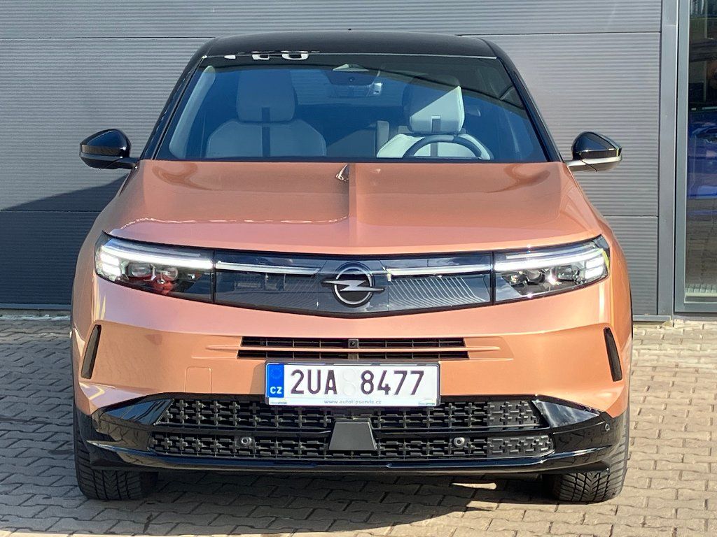 Opel Grandland, ULTIMATE 1.6 Turbo PHEV eDCT7 - fotka 2