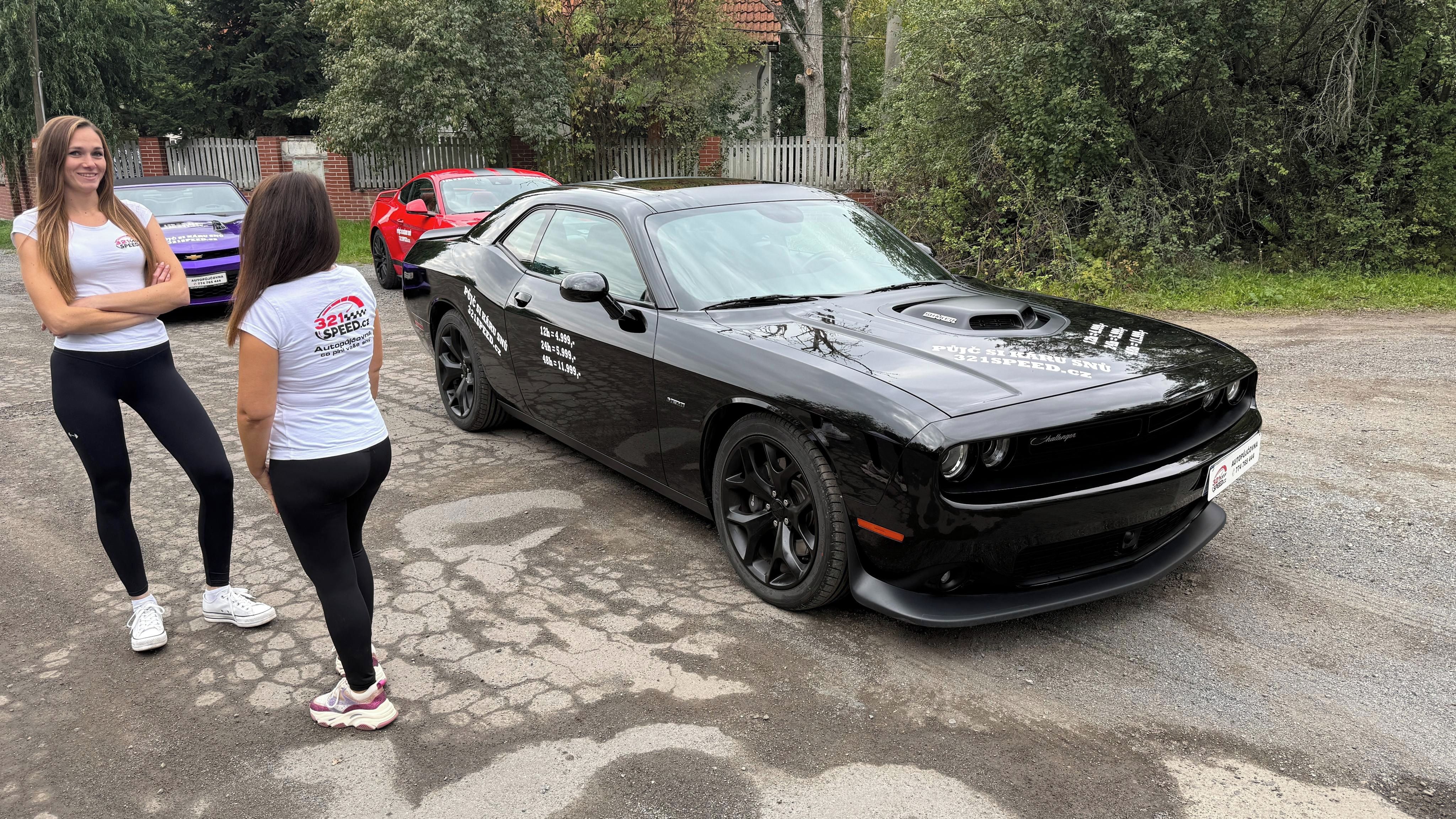 Dodge Challenger, 5.7 V8 Shaker - MuscleCar - fotka 4