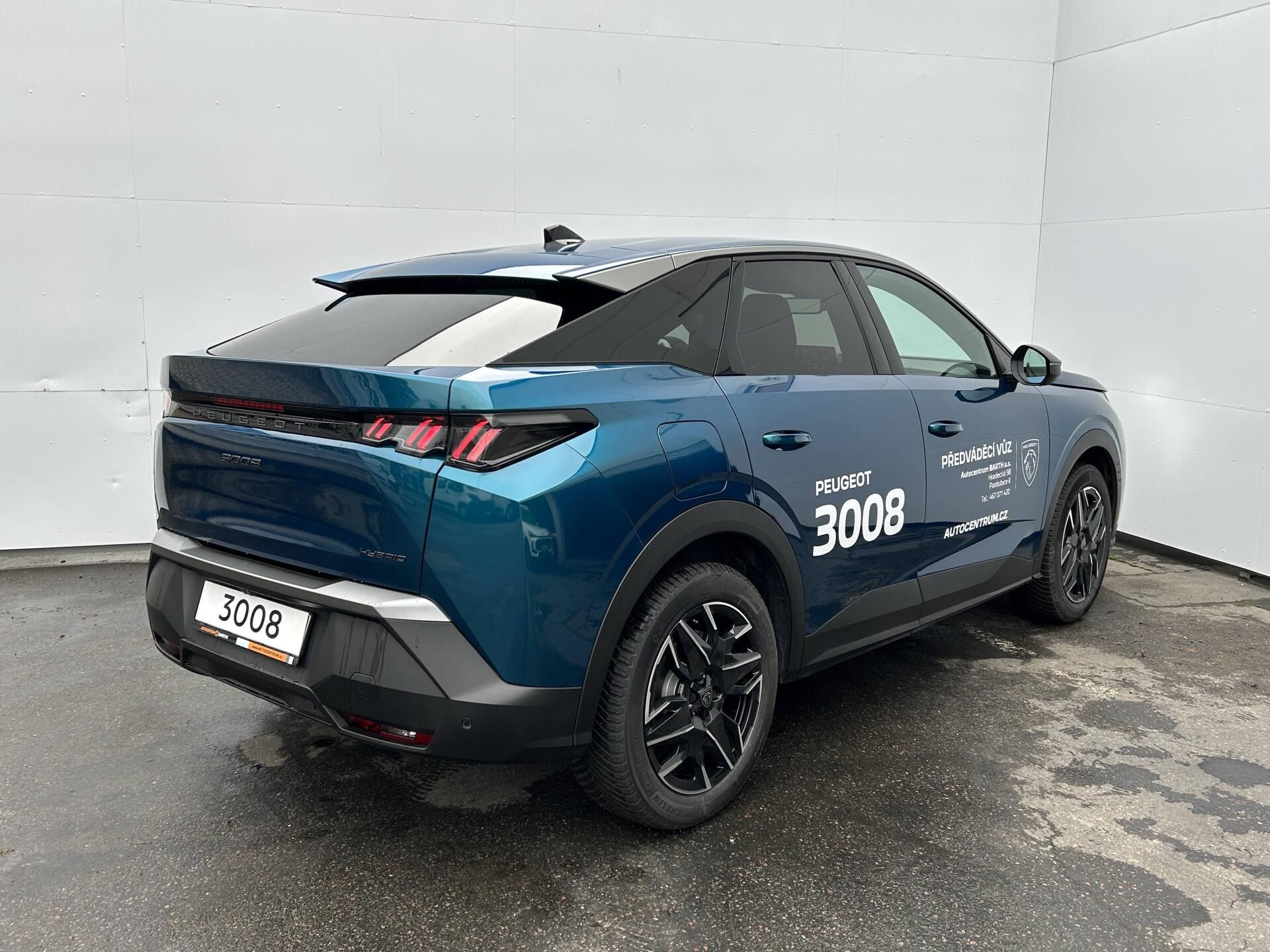 Peugeot 3008, ALLURE Hybrid e-DCS6 1,2 - fotka 4