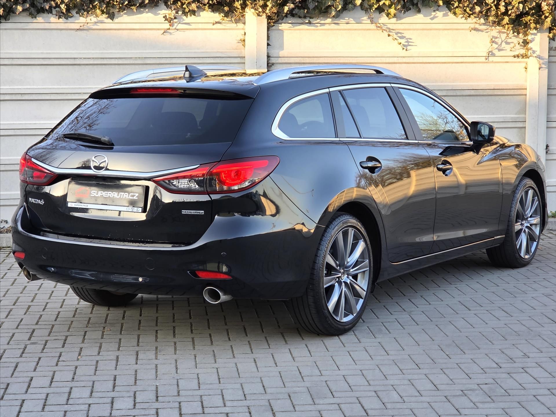 Mazda 6, 2,5 Skyactiv-G 143kW A/T NEHAV - fotka 6