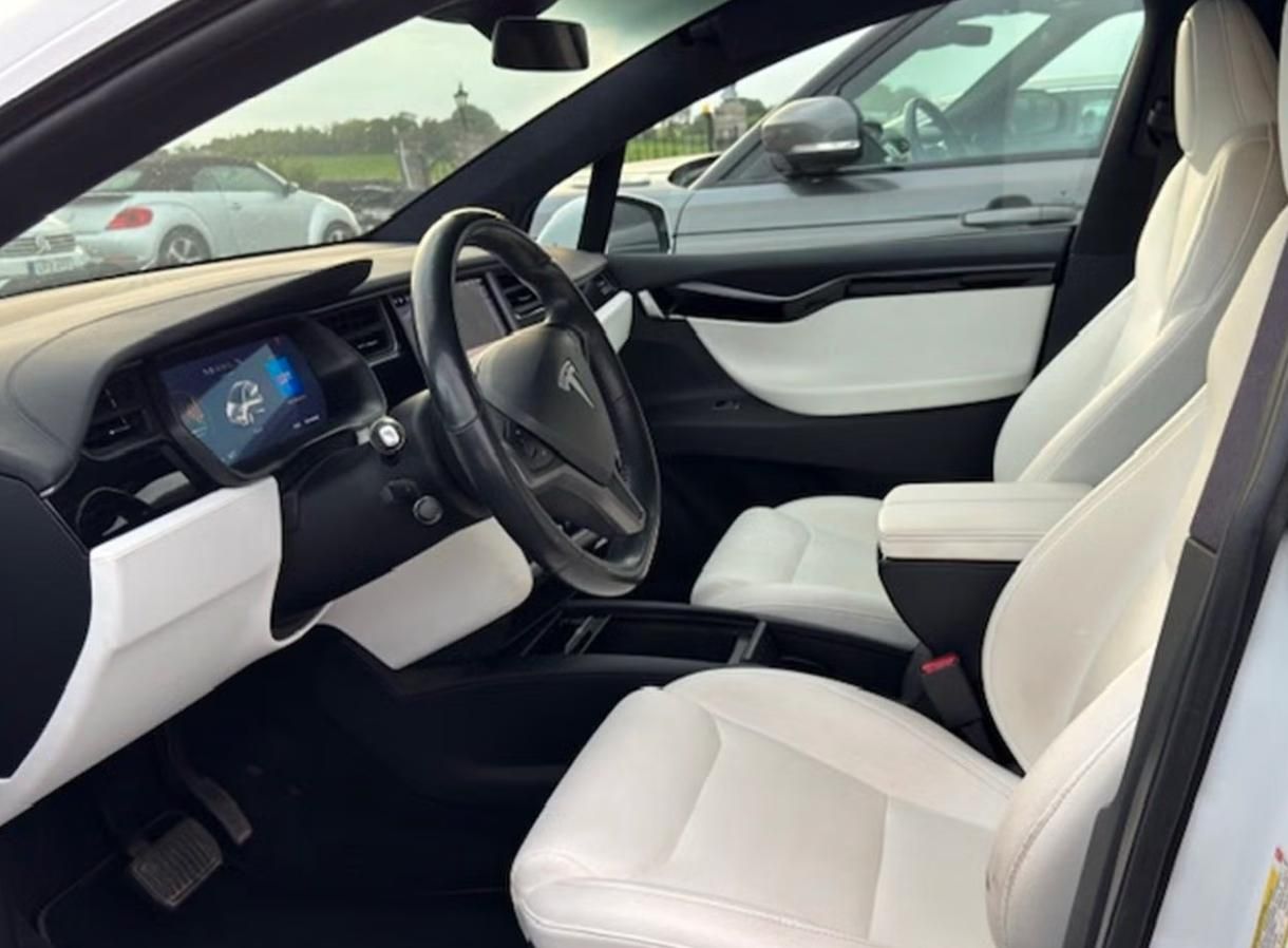 Tesla Model X, Long Range AWD 7 míst FSD Taž. - fotka 5