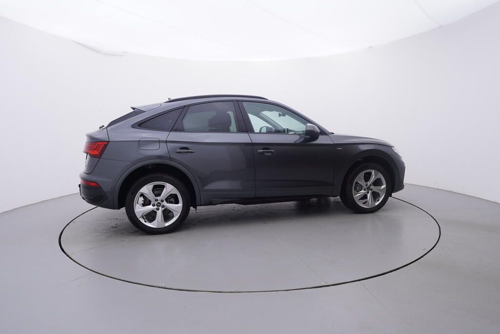 Audi Q5, S-line 2.0 TDI 150 kW - fotka 6