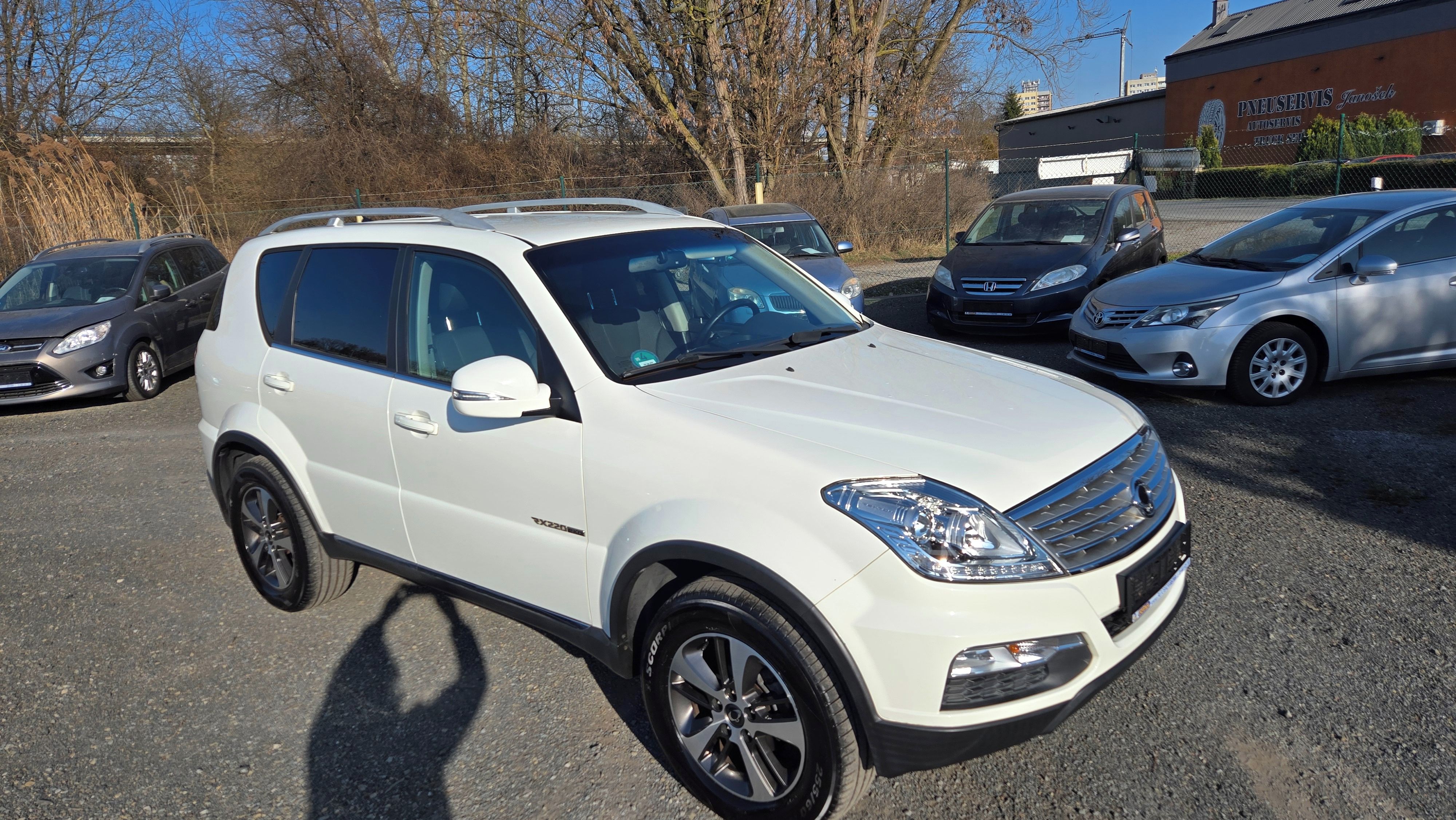 SsangYong Rexton, 2.2TD QUARTZ 4x4 7MÍST   1MAJ. - fotka 6