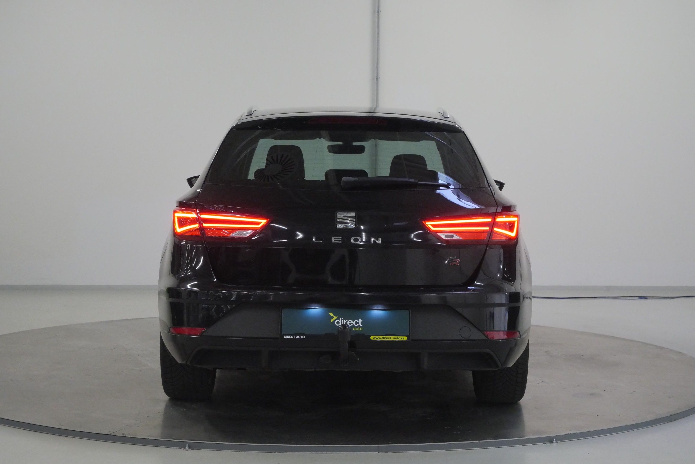 Seat Leon, 1.6 TDI 85 kW FR - fotka 6
