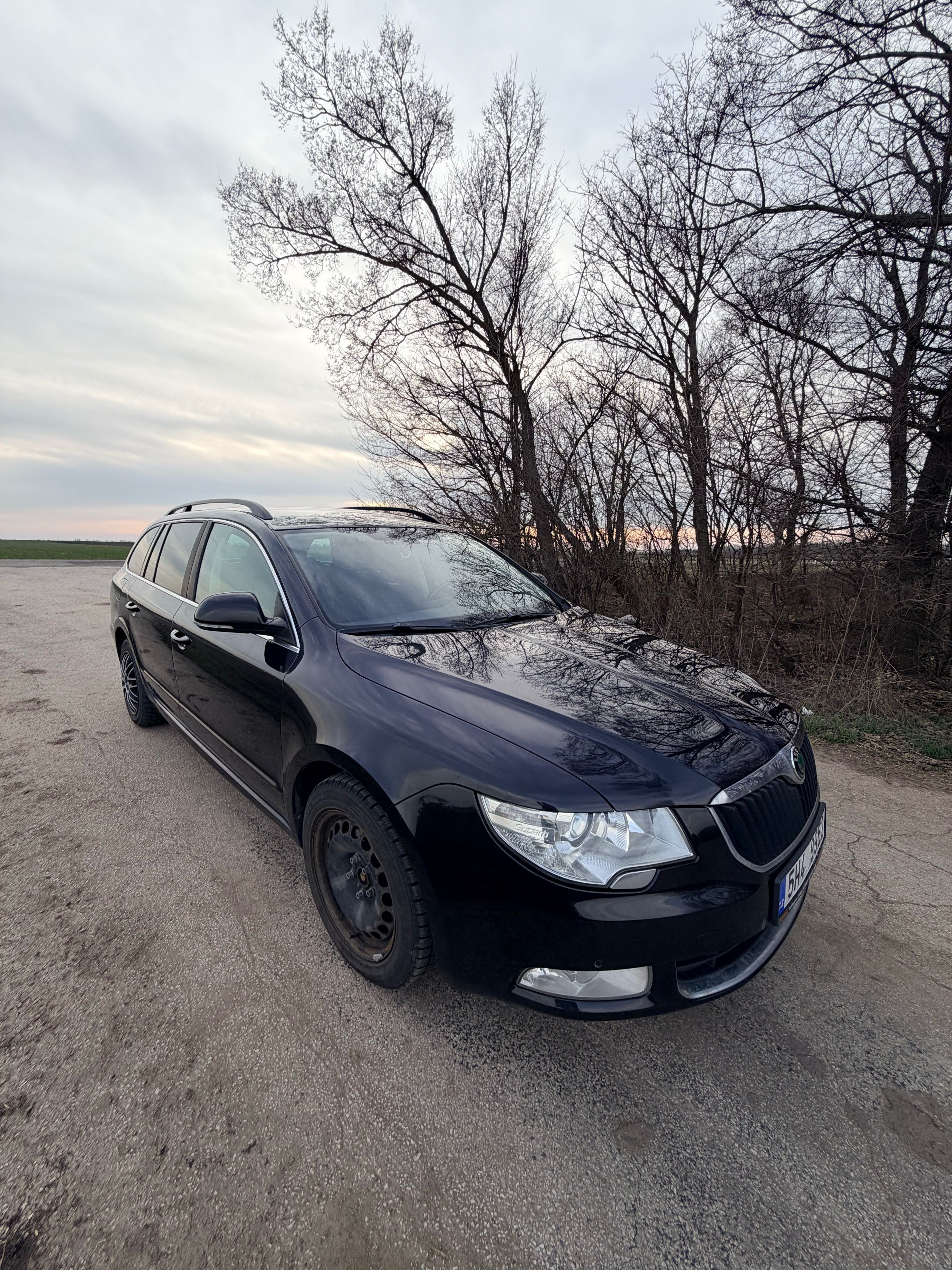 Škoda Superb, 2.0 TDI 103 kW, 2013 – TOP - fotka 3