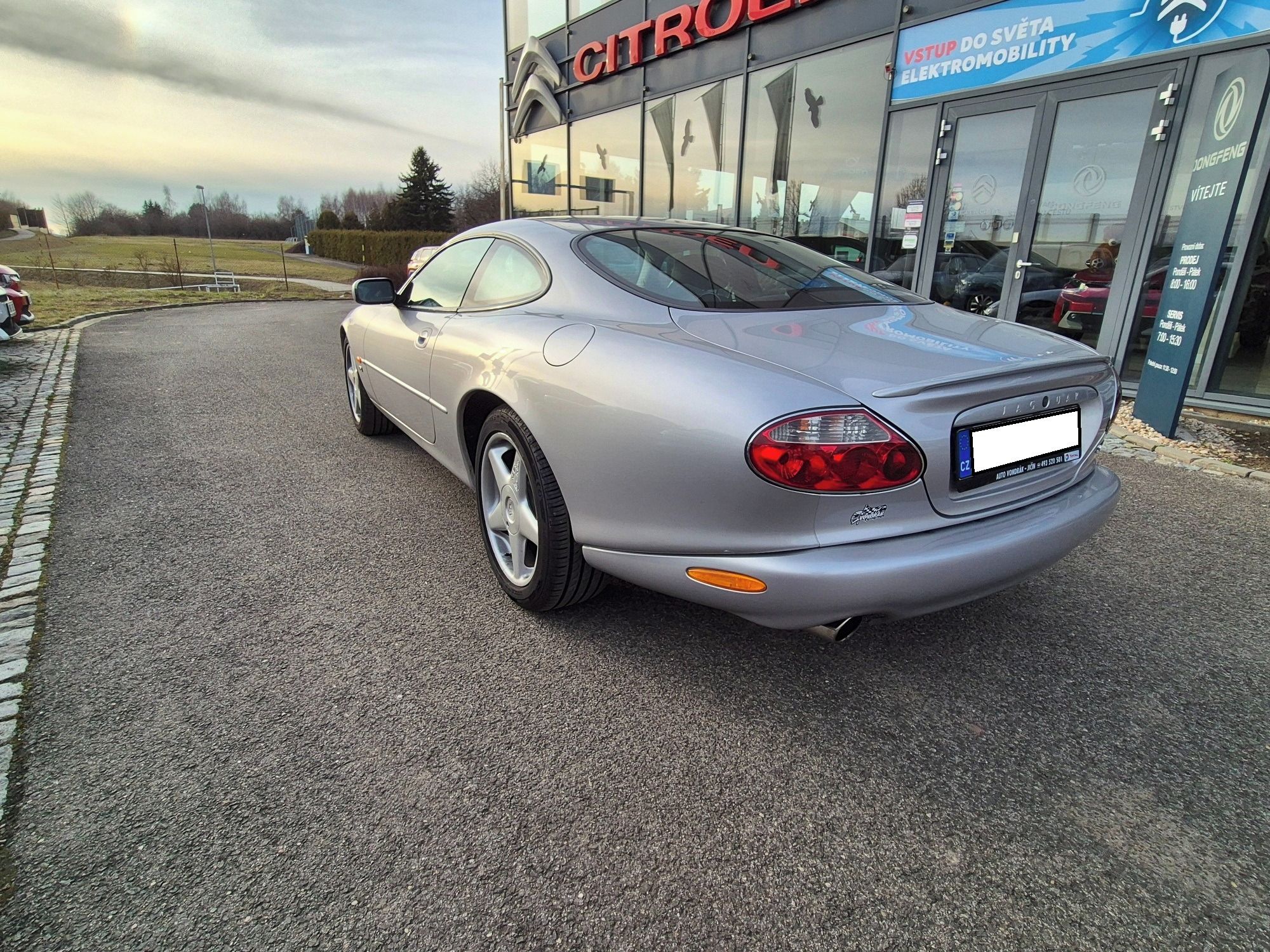 Jaguar XKR, 4,2I SUPECHARGER - fotka 4