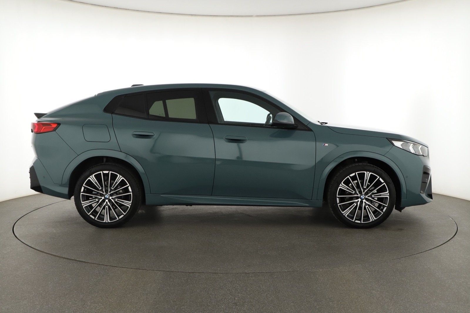 BMW X2, xDrive20d, Kamera - fotka 6