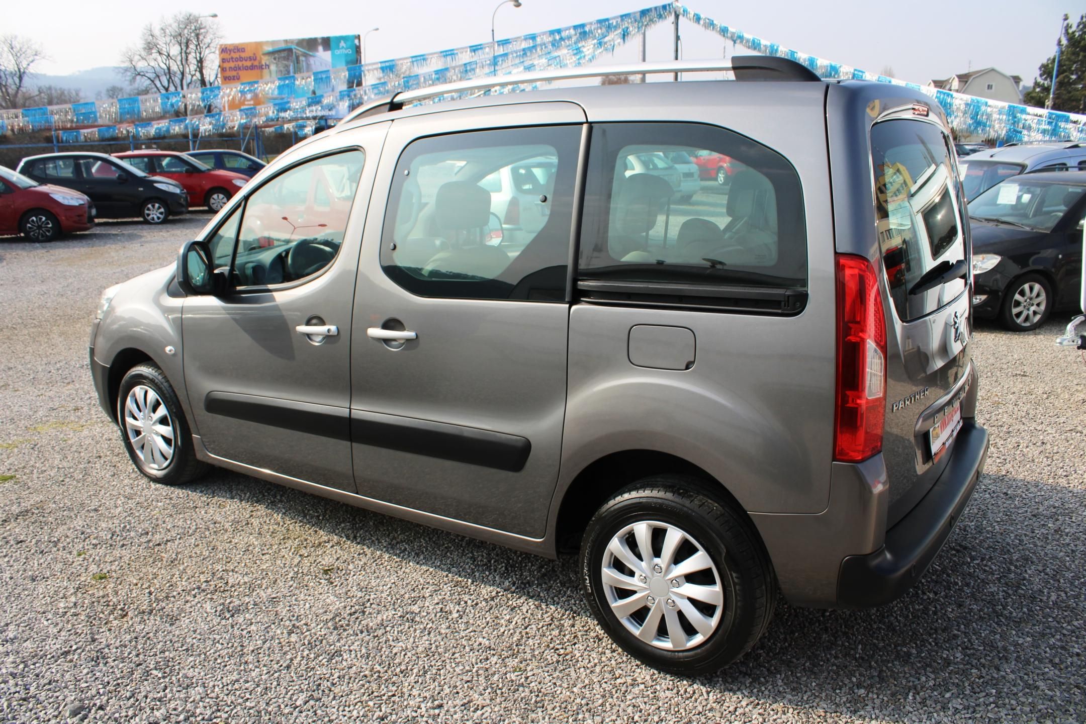 Peugeot Partner Tepee, 1,6HDI KLIMA EL.OKNA PDC ESP - fotka 5