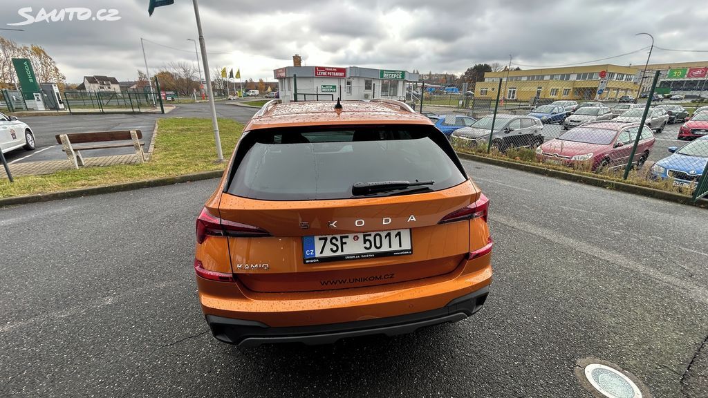 Škoda Kamiq, 1.0TSI DSG Top Selection - fotka 4