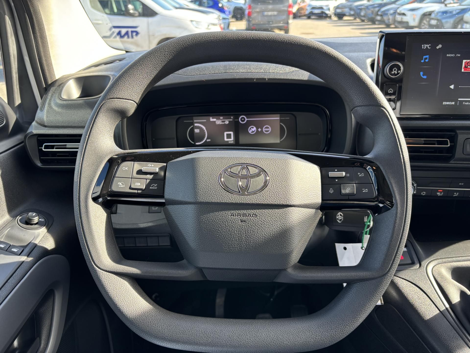 Toyota Proace City Verso, LONG BUSINESS 1,5D MAN6 - fotka 6
