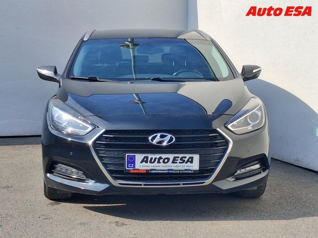 Hyundai i40, 1.7 CRDi,Trend,AT,TZ - fotka 2