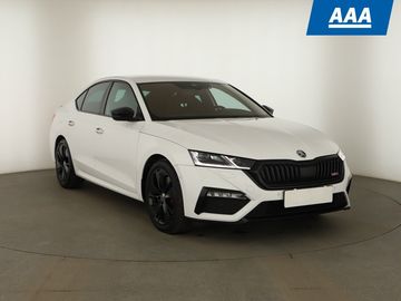RS 2.0 TSI, Automat, Navi