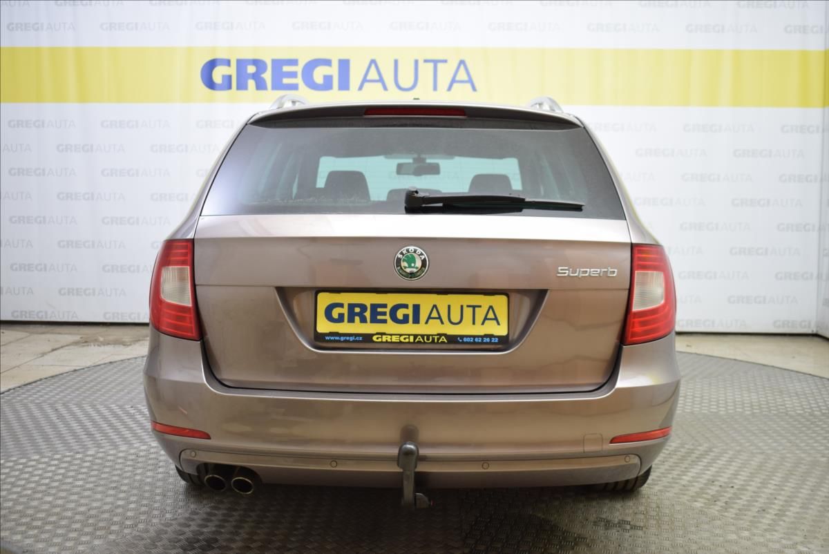 Škoda Superb, 1,8 TSi PR.SERVIS,SUPER STAV - fotka 4