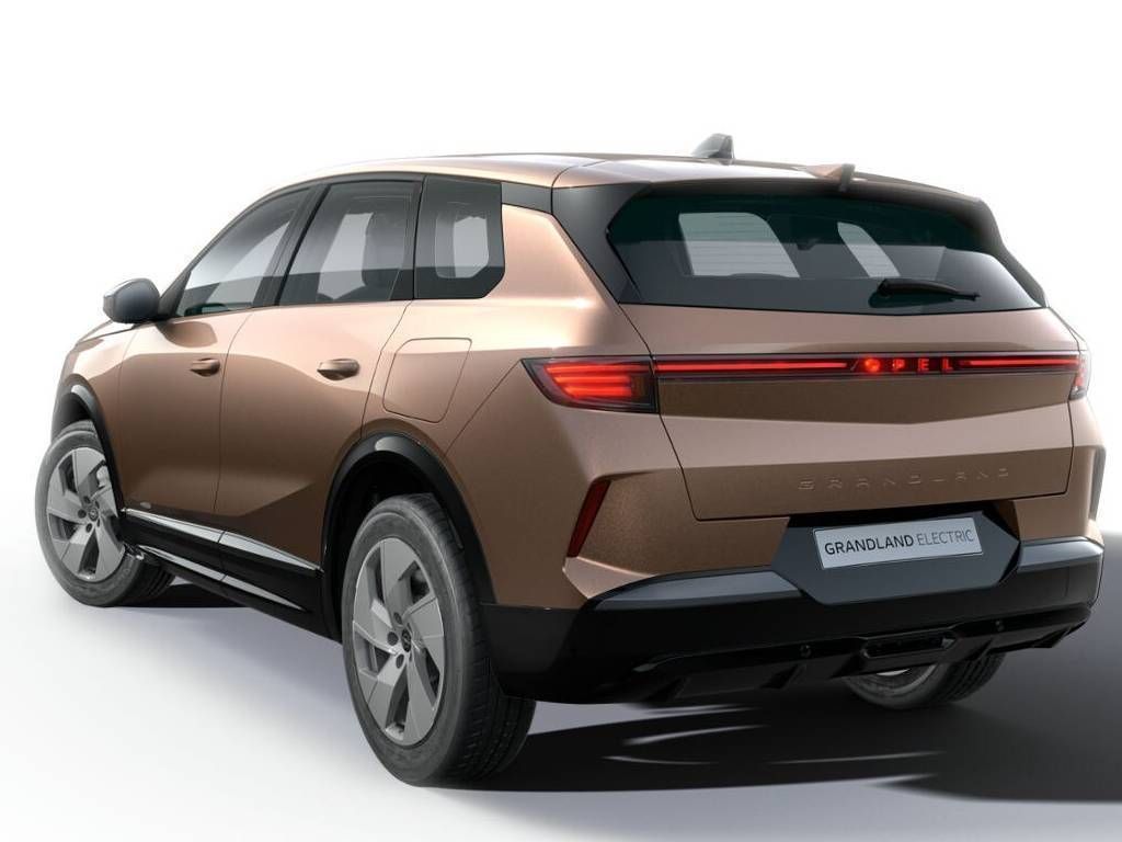 Opel Grandland, Electric Edition 73kWh baterka - fotka 2