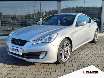 3.8 V6/223kW Coupe 6AT