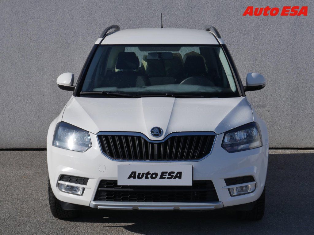 Škoda Yeti, 2.0 TDi 4x4,AC,zmk.řazení - fotka 2