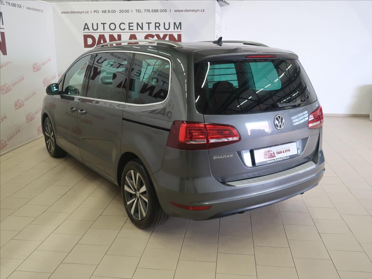 Volkswagen Sharan, 2,0 TDI Highline LED panorama - fotka 6