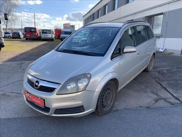 1,9 CDTI*88kW*7.míst*Servis