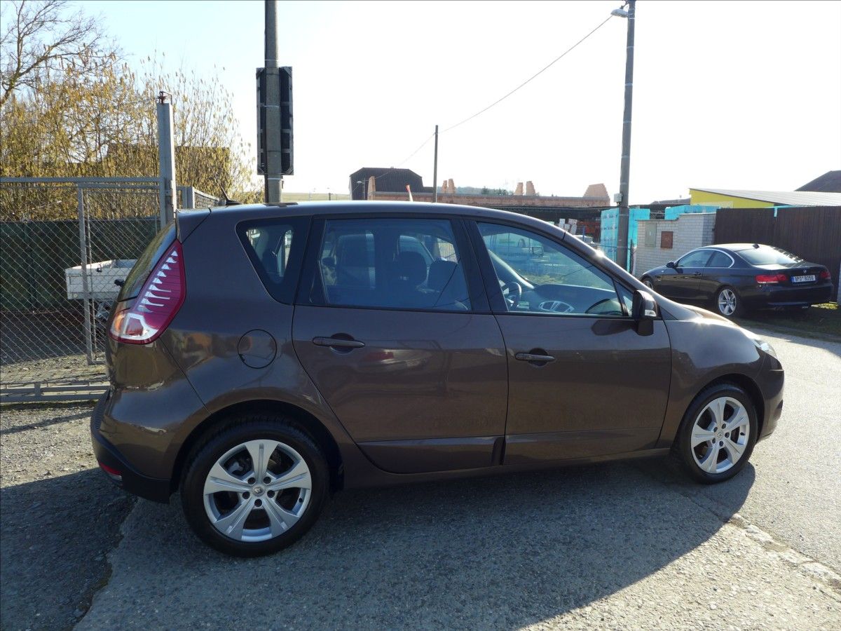 Renault Scénic, 1,9 dCi  96KW, NAVI, KAMERA - fotka 5