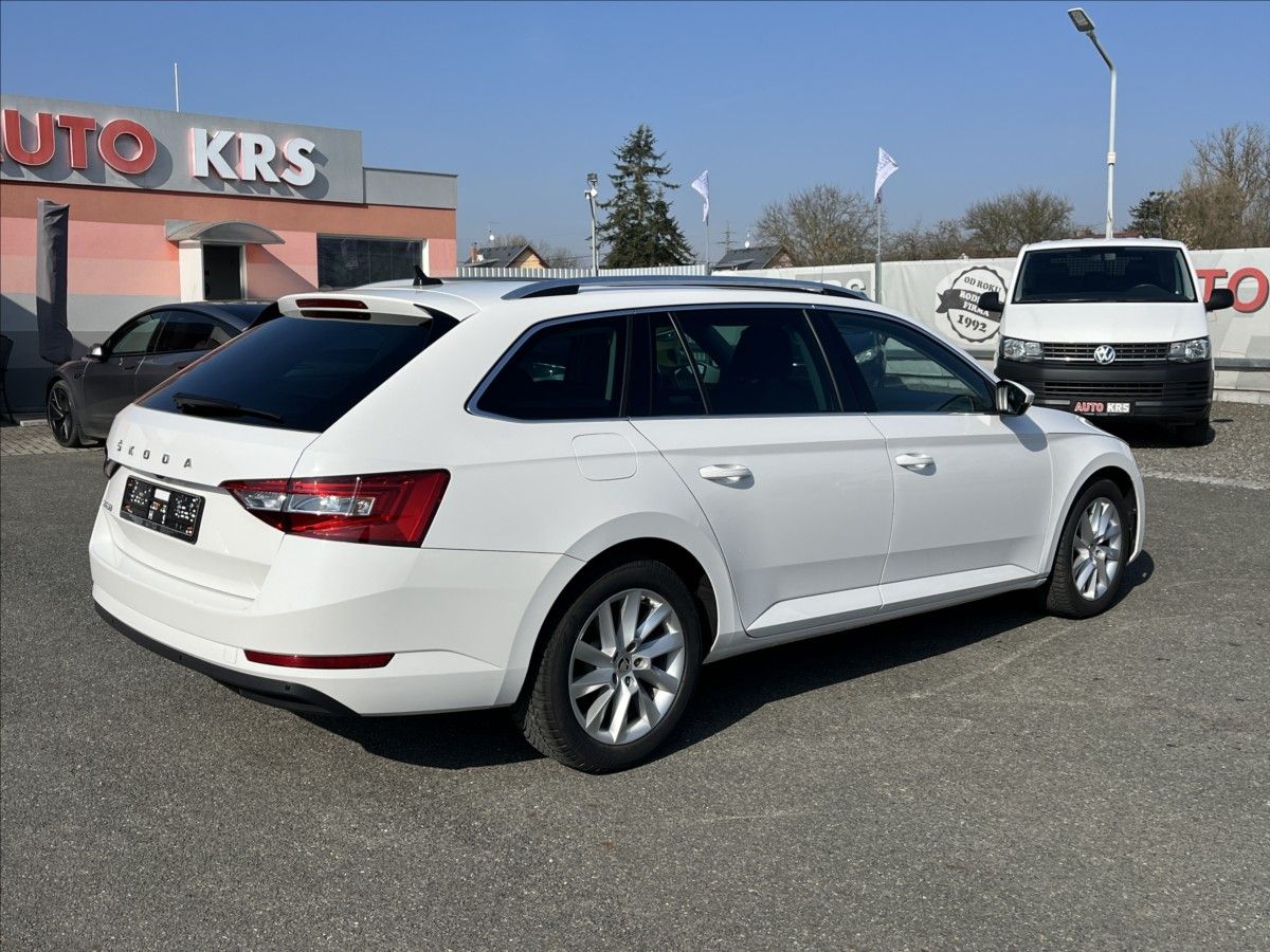 Škoda Superb, 2,0 TDi DSG,Business, Virtual, - fotka 4
