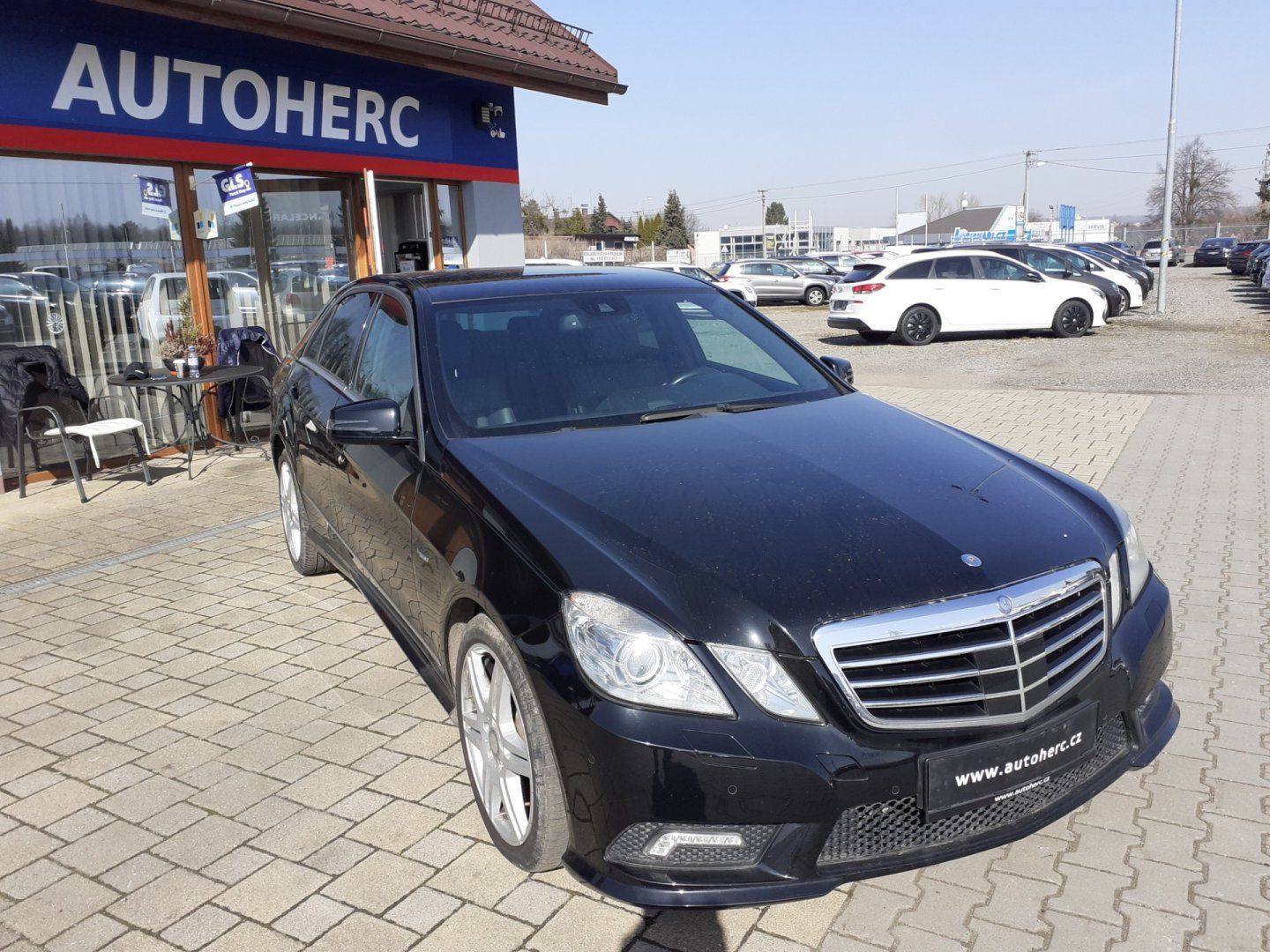Mercedes-Benz Třídy E, 3.0 6V CDi 4x4 - fotka 2