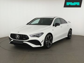 35 AMG, Výhřev, Navi, Kamera