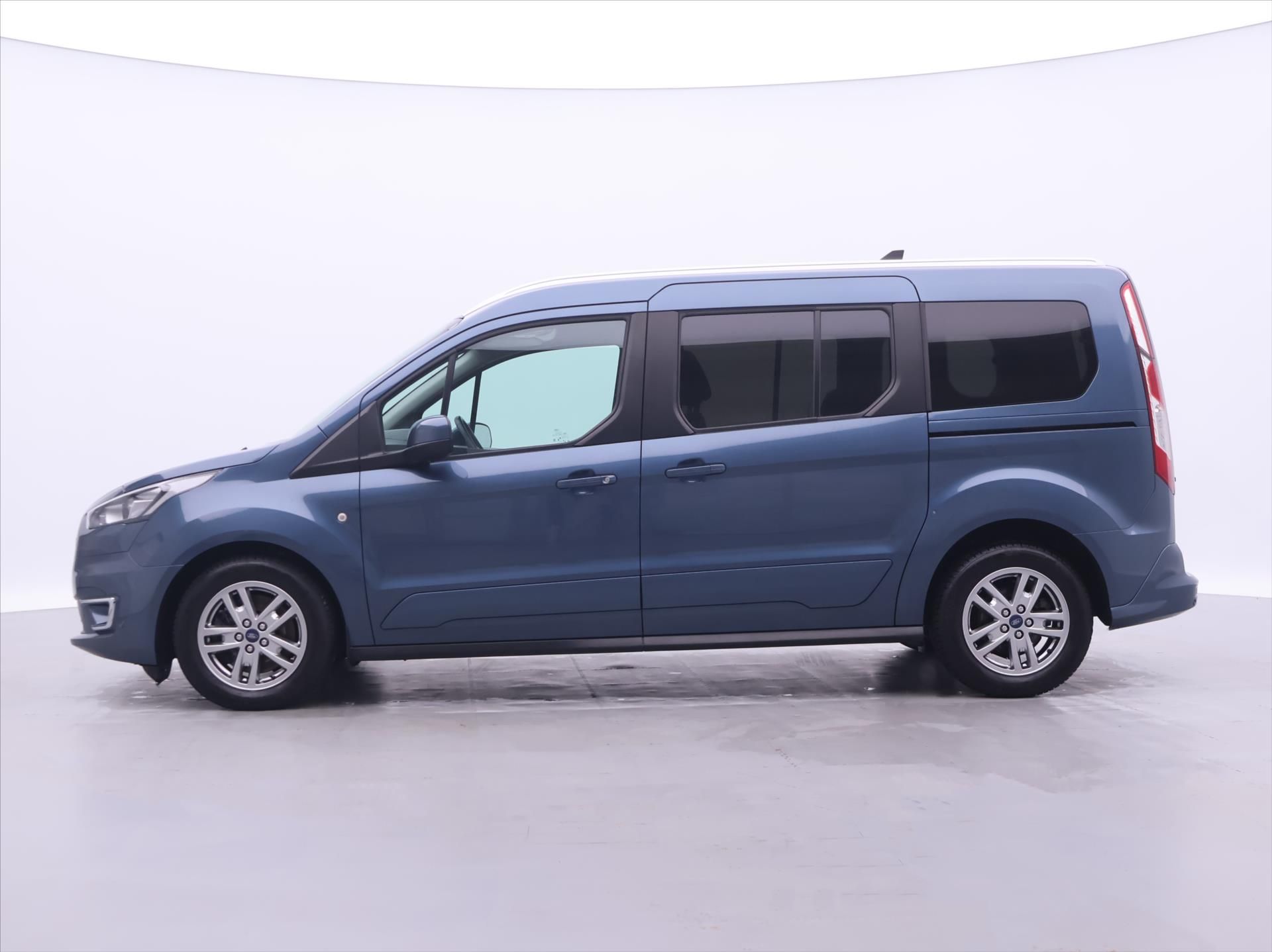 Ford Tourneo Connect, 1,5 EcoBlue 88kW CZ DPH - fotka 4