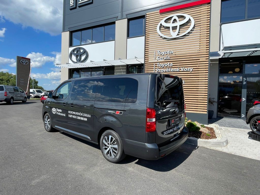 Toyota Proace Verso, 2.0 D A/T L2 Family 8S Webasto - fotka 5